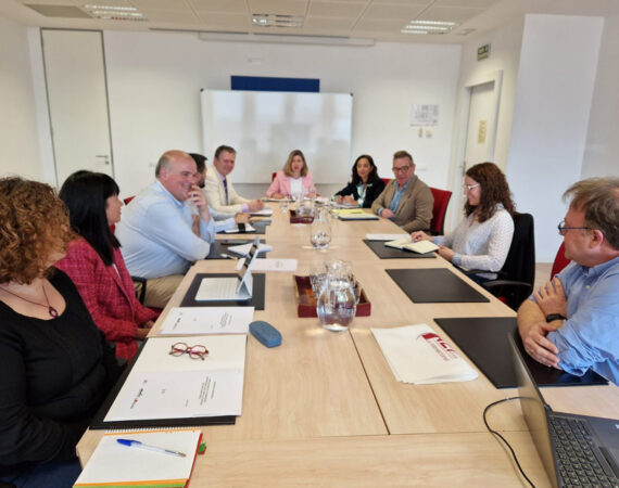 Encuentro con Gobierno de Aragón, Ayuntamiento de Fraga y Centros Educativos FP