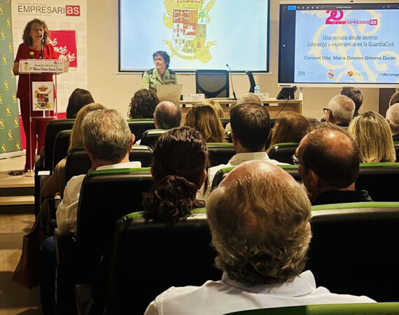Desayuno coloquio “Una mirada desde dentro: Liderazgo y experiencia en la Guardia Civil”